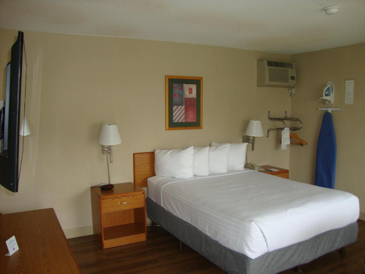 Vagabond Inn Oxnard Buitenkant foto